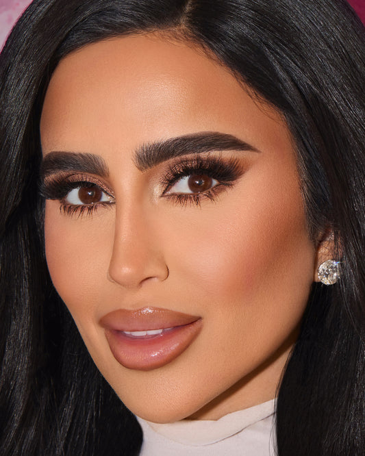 Lilly Lashes | Self Adhesive | MoneyMaker | Model Image Lilly Ghalichi Variant: Billion Dollar Babe