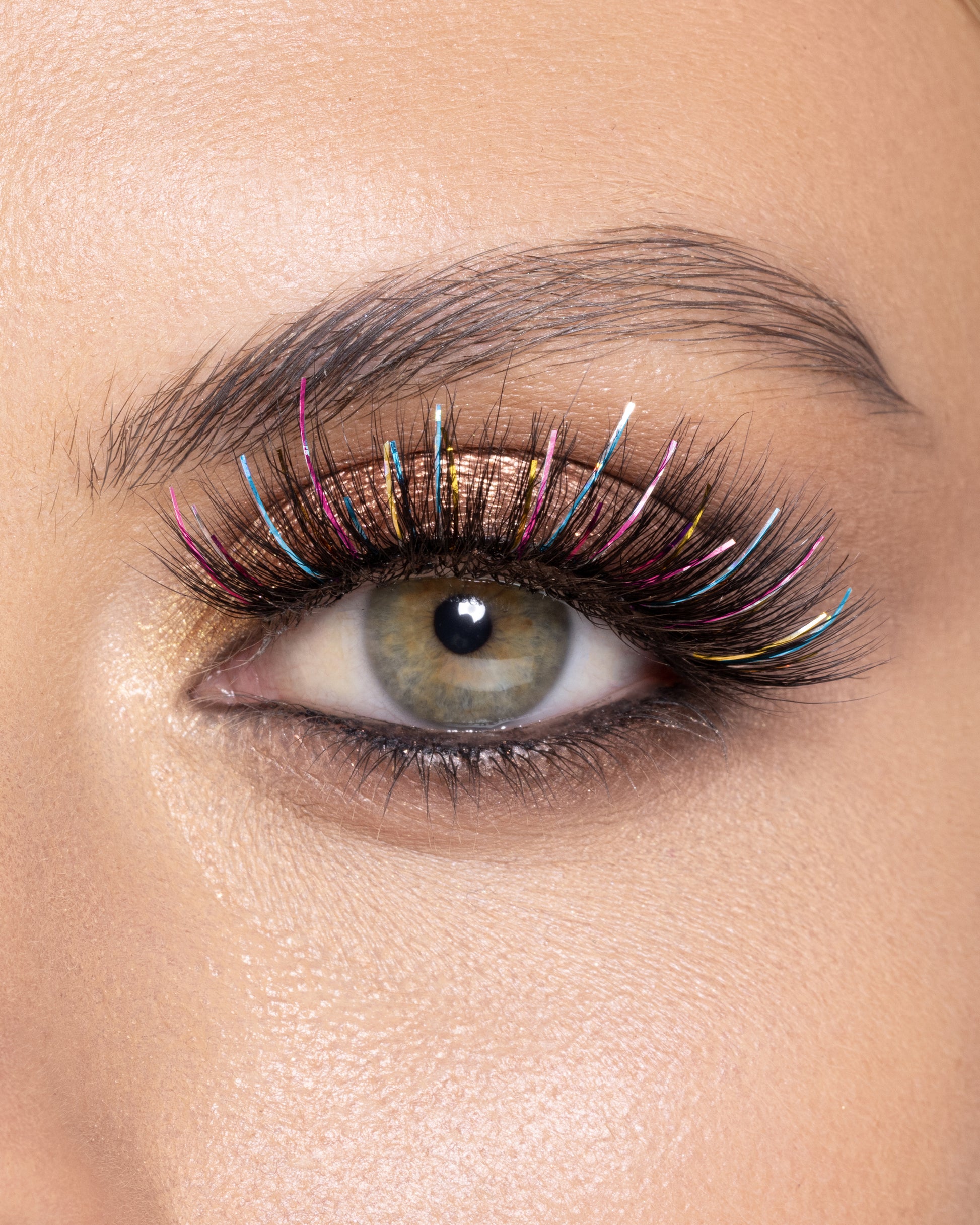 Lilly Lashes | Faux Mink Tinsel Lashes | Feelin' Festive | Eye Crop