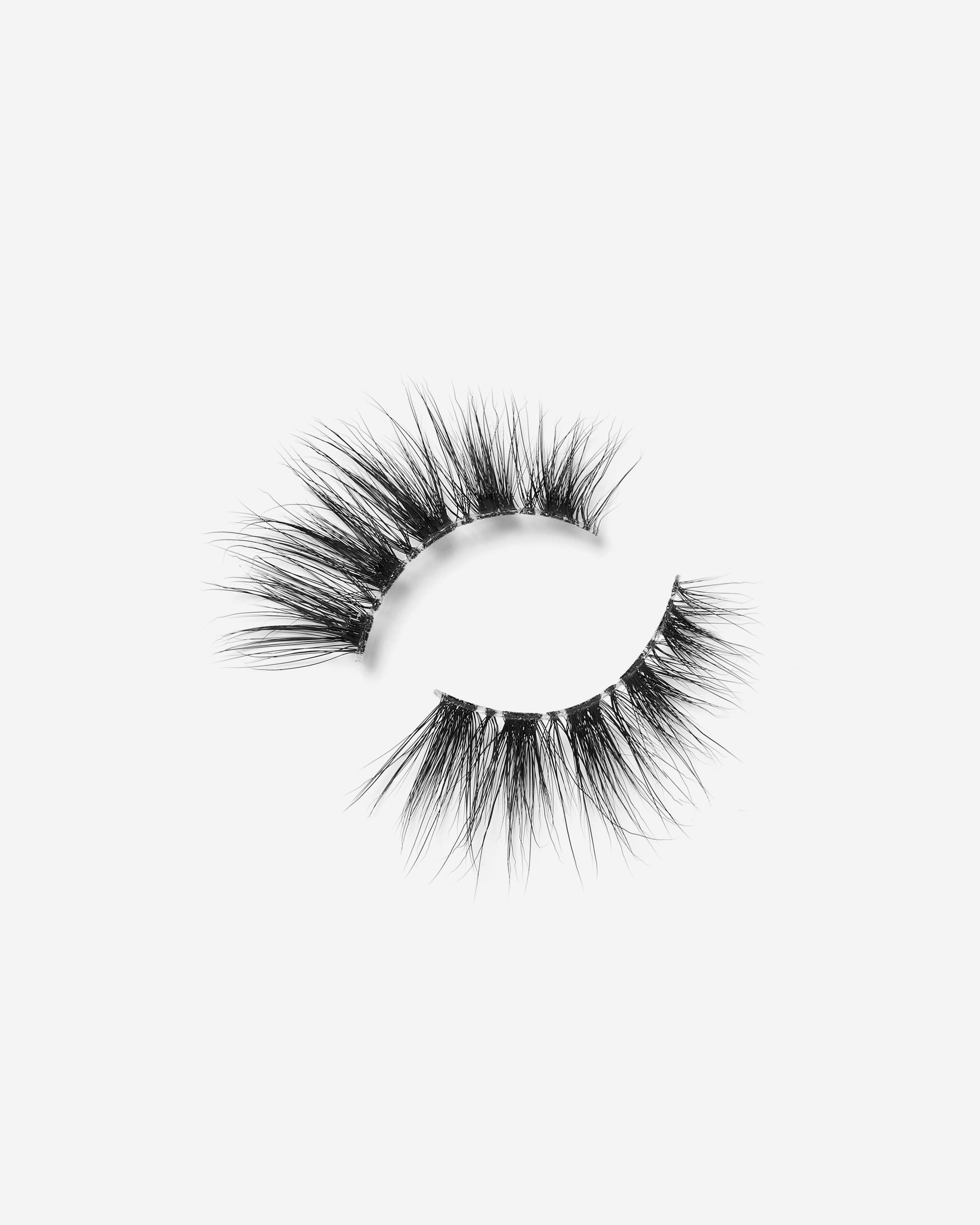 Inviting Half Lash