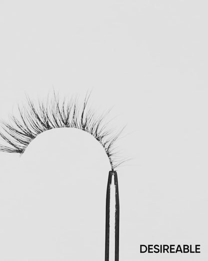 Lilly Lashes | Sheer Band | Desirable | Rotating Lash