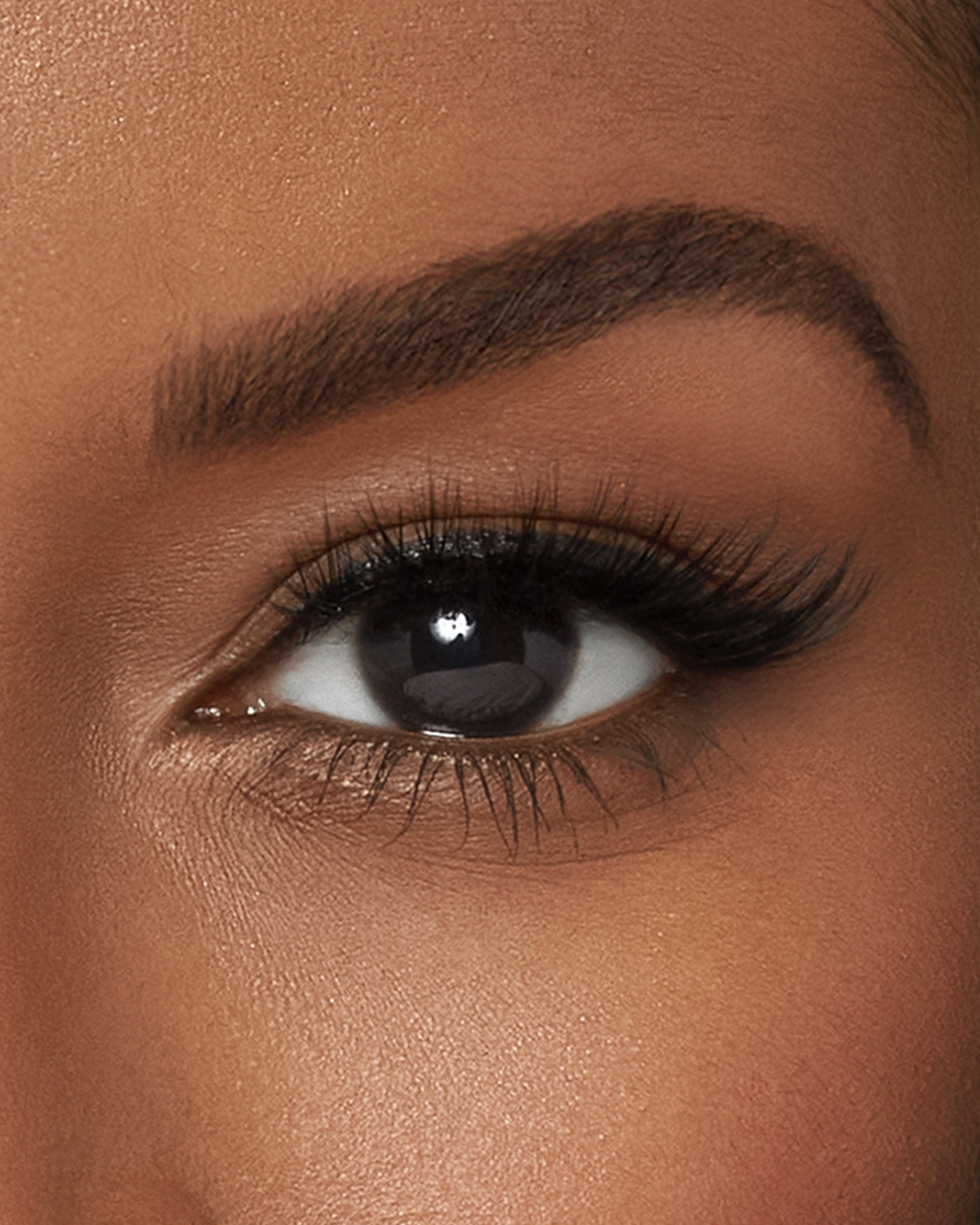 Lilly Lashes | Luxury Synthetic Lite Lashes | Exclusive False Lash | Eye Crop